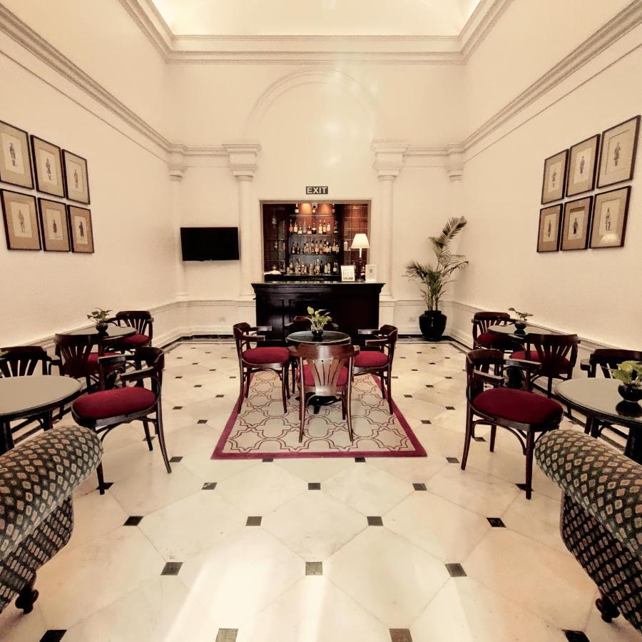 Maidens Hotel New Delhi Eksteriør bilde The Drawing Room