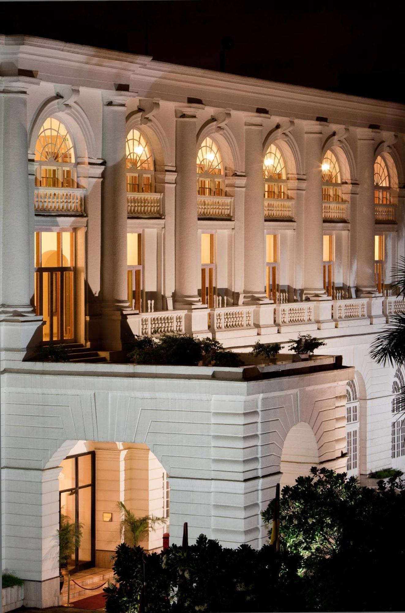 Maidens Hotel New Delhi Eksteriør bilde The organ at the St. George Temple