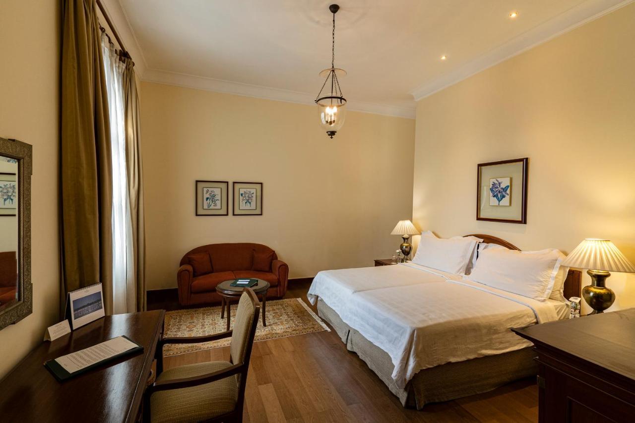 Maidens Hotel New Delhi Eksteriør bilde